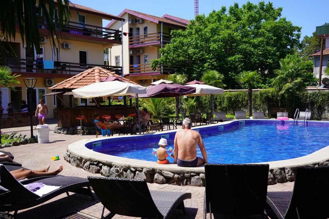 Ponto Hotel Кобулети Екстериор снимка