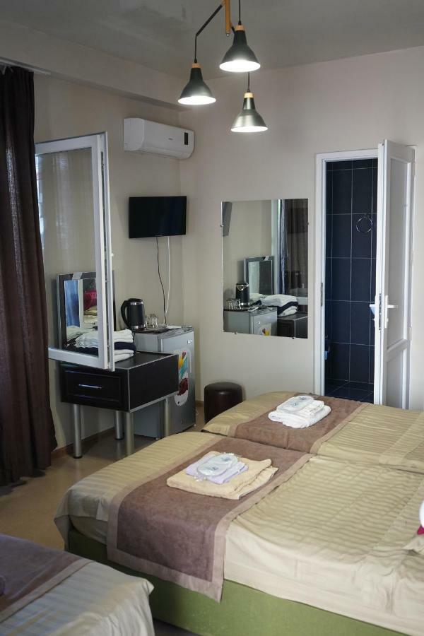 Ponto Hotel Кобулети Екстериор снимка